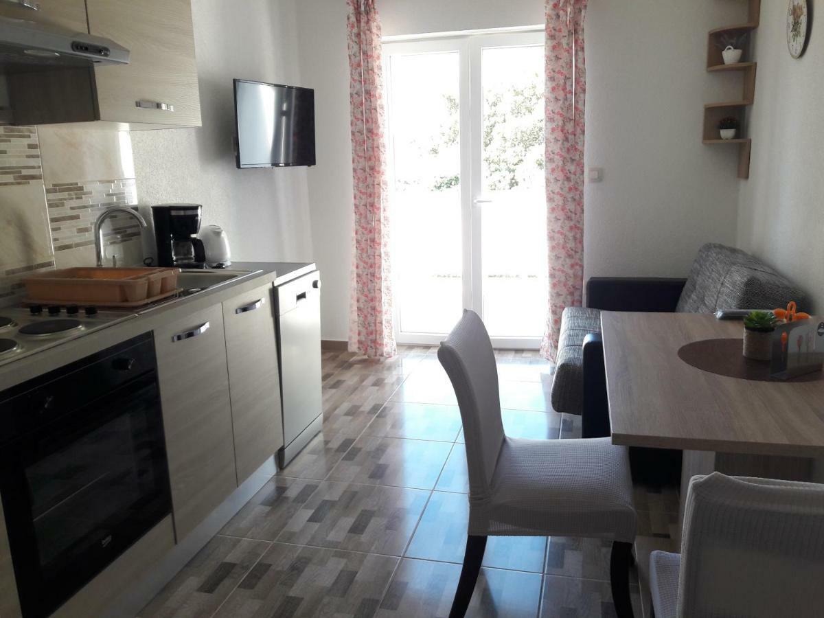 Ferienwohnung Apartman Miljenko - Matovica Kampor Exterior foto